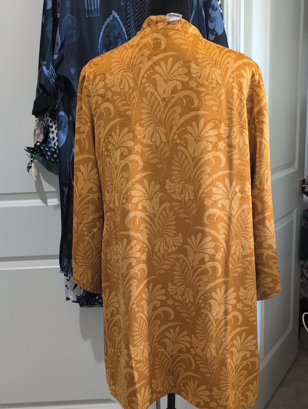 NWOT Chico's Gold & Multi Color Reversible Duster Kimono Open-Front Jacket